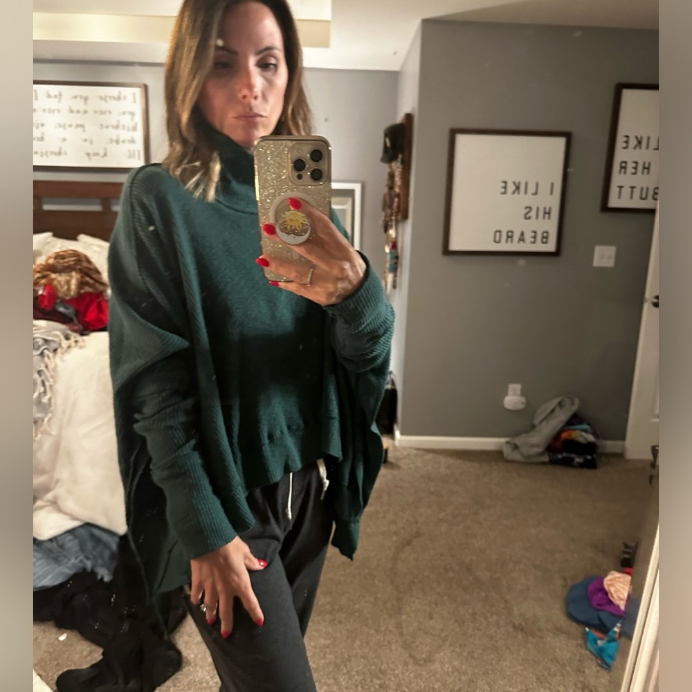 Free people green sweater